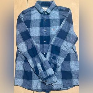 Blue Hollister plaid button up casual long sleeve shirt.